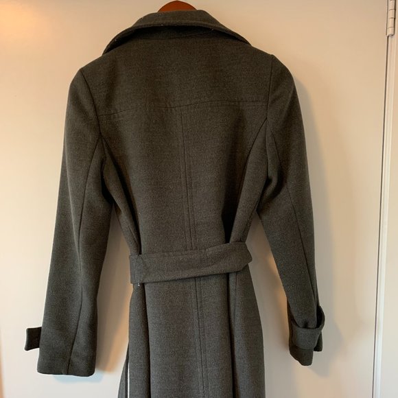 Le Chateau Women's Winter Coat - Picture 4 of 17